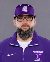 Varsity Assistant Brandon Giles