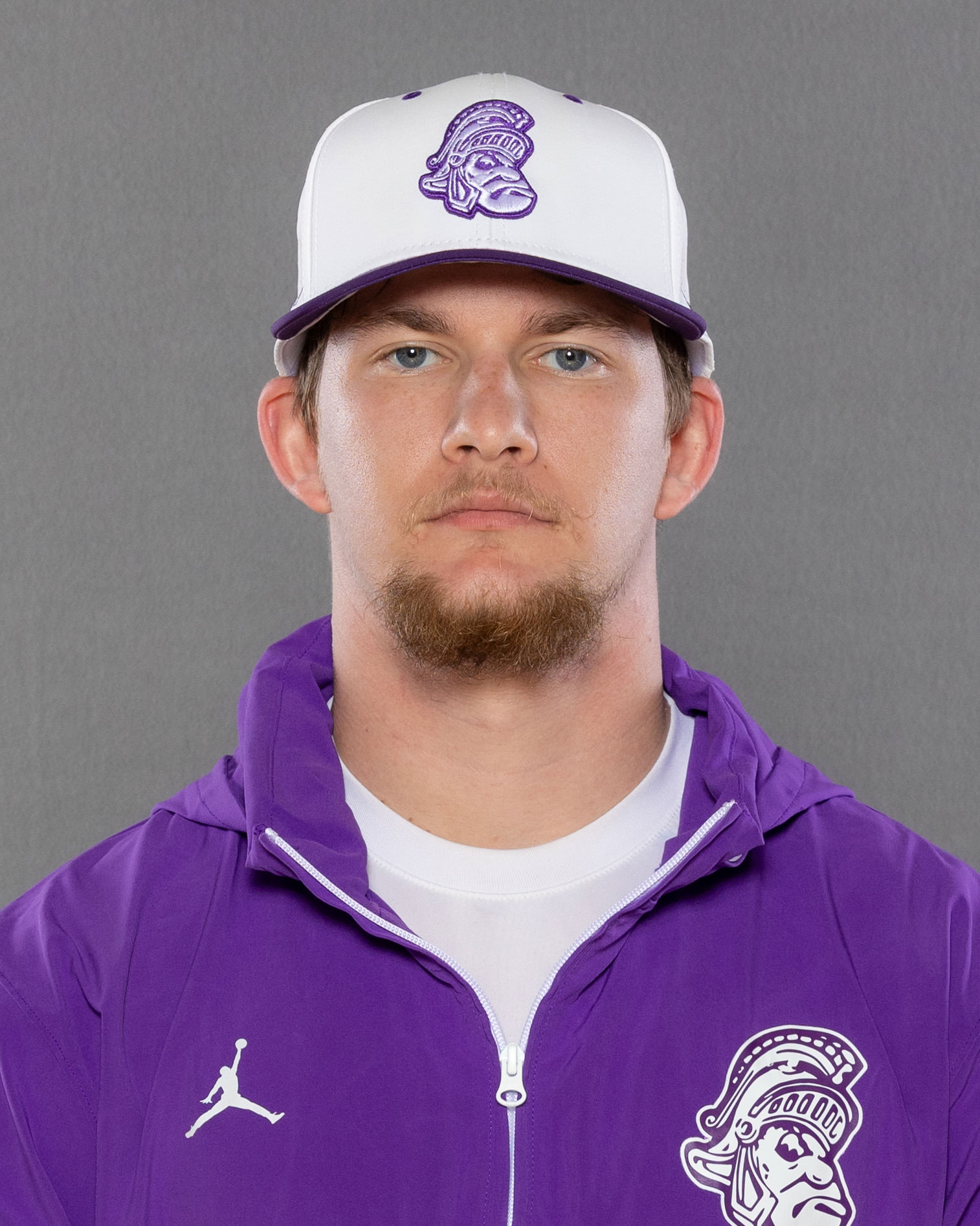 Varsity Assistant Coach Easton Barnard